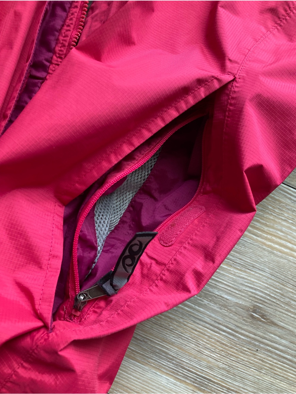 Marmot Two-Tone Women's Waterproof One-Piece in Magenta and Burgundy Size M/M - Picture 9 of 16